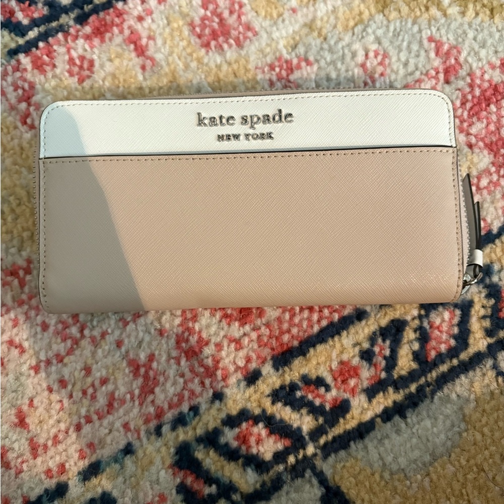 Kate Spade Cream and Tan Wallet